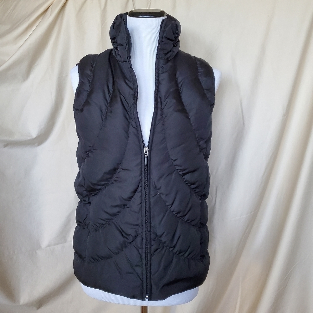 Nine West Separates Women’s Puffy Full Zip Vest